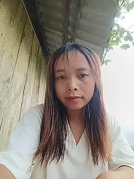 Nguyet2k4 online show from June 3, 2026, 4:57 am