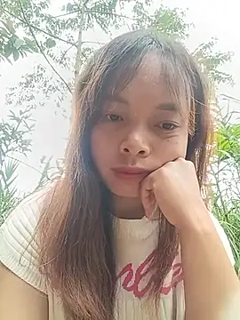 Snapshot of Nguyet2k4 chatting on August 1, 2026, 2:42 am Nguyet2k4 online show from August 1, 2026, 2:42 am
