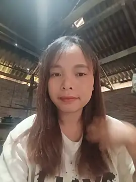 Snapshot of Nguyet2k4 chatting on July 6, 2026, 1:56 am Nguyet2k4 online show from July 6, 2026, 1:56 am