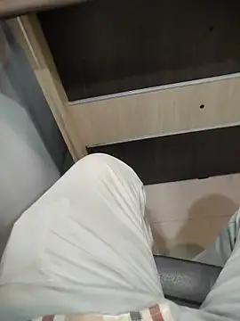 Vickyins480000 online show from March 30, 2026, 2:40 pm