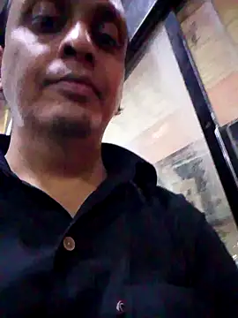 svk 05 online show from October 26, 2025, 3:23 pm