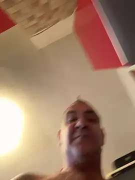 Snapshot of COBRAboySEX@xh chatting on January 9, 2026, 6:42 am COBRAboySEXxh online show from January 9, 2026, 6:42 am