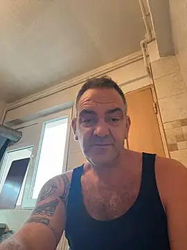 Snapshot of COBRAboySEX@xh chatting on December 4, 2025, 11:31 am COBRAboySEXxh online show from December 4, 2025, 11:31 am