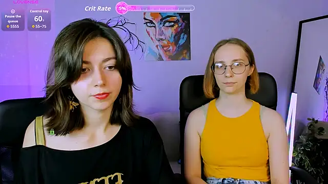 Snapshot of evalora_vei chatting on October 19, 2025, 12:19 pm evalora vei online show from October 19, 2025, 12:19 pm