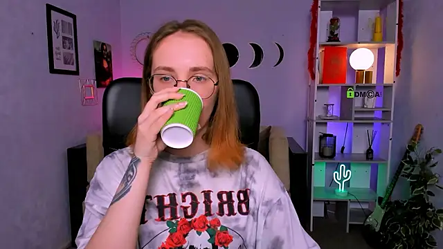 evalora vei online show from March 17, 2026, 8:34 pm