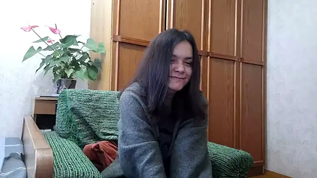 AudieMleczynski online show from November 15, 2025, 7:34 am