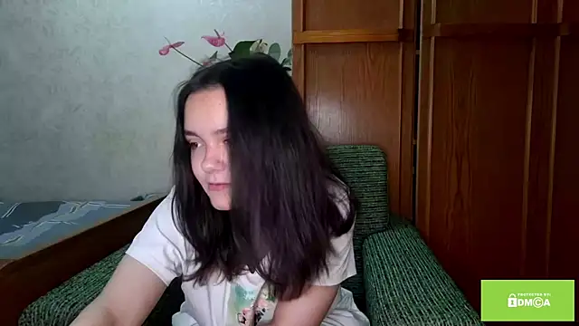 AudieMleczynski online show from November 27, 2025, 6:14 am