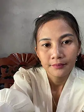 Miss-World00 online show from November 12, 2025, 1:43 am