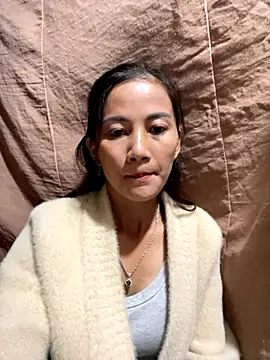 Miss-World00 online show from October 23, 2025, 11:47 pm