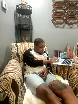 bbcxasmr online show from November 18, 2025, 1:32 am