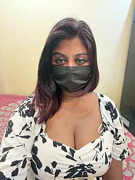 Snapshot of payal_mittal chatting on May 7, 2026, 7:17 pm payal mittal online show from May 7, 2026, 7:17 pm