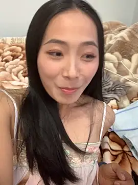 Yuyan ss online show from November 3, 2025, 9:57 am