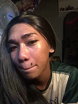 Yourasianbabyemma online show from February 26, 2026, 4:18 pm