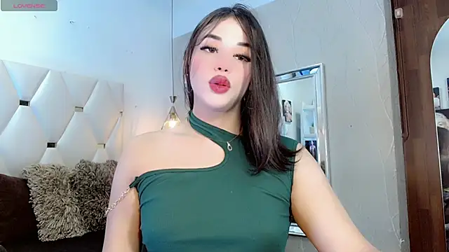 Daniela Embeer  online show from November 29, 2025, 11:21 am