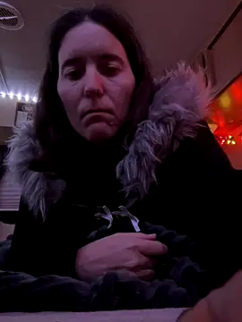 JT83FL online show from November 2, 2025, 12:15 am