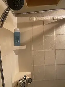 JT83FL online show from November 17, 2025, 12:47 am