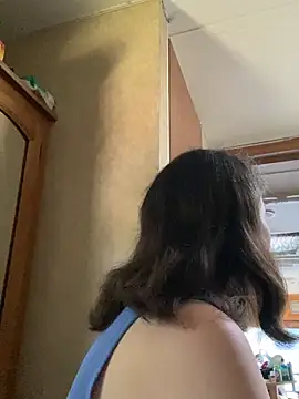 JT83FL online show from November 13, 2025, 7:07 pm