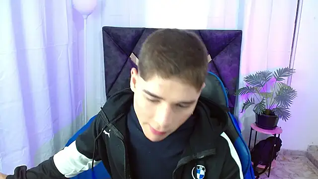 Mattass18 online show from October 18, 2025, 1:35 pm