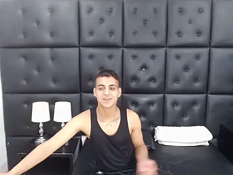 MarkoStorck online show from October 17, 2025, 7:26 pm