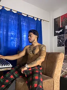 Kylian Alessandro online show from October 21, 2025, 12:04 pm