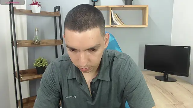 Axel Stones  online show from October 20, 2025, 1:44 pm