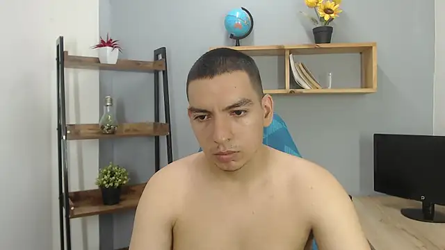 Axel Stones  online show from October 22, 2025, 1:54 pm