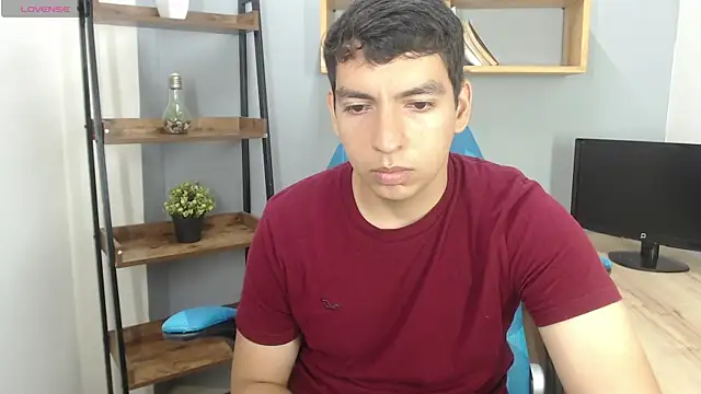 Axel Stones  online show from October 16, 2025, 2:36 pm