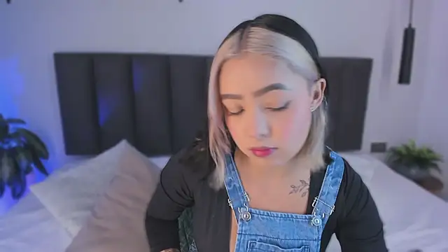 AilanaCortes online show from February 13, 2026, 12:16 pm