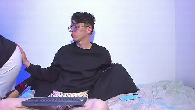 Snapshot of dani_angel_dark chatting on November 5, 2025, 1:31 am dani angel dark online show from November 5, 2025, 1:31 am