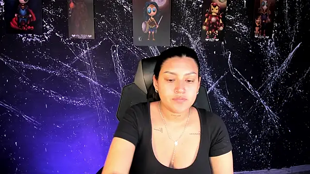 Snapshot of MelodySnow chatting on October 19, 2025, 8:44 pm MelodySnow online show from October 19, 2025, 8:44 pm