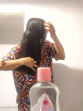 Lajefa2025 online show from November 26, 2025, 4:34 am