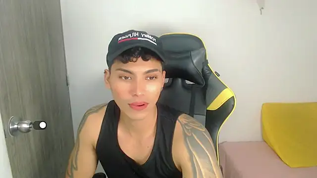 Maynow 666 online show from October 22, 2025, 9:03 pm