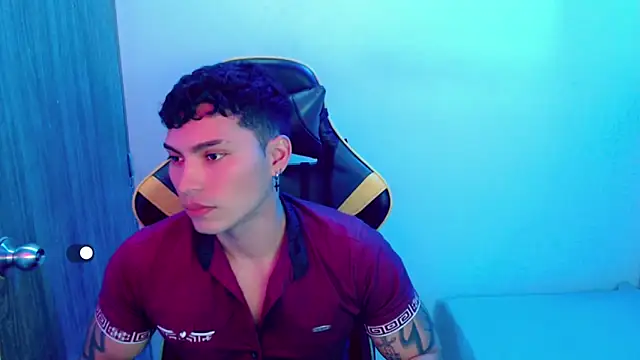 Maynow 666 online show from October 17, 2025, 7:59 pm