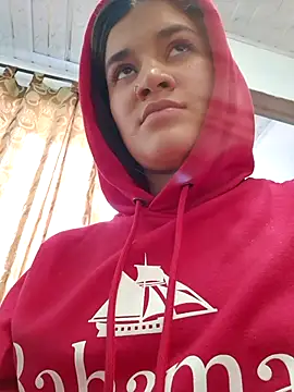 Gigihairy online show from November 6, 2025, 4:44 pm