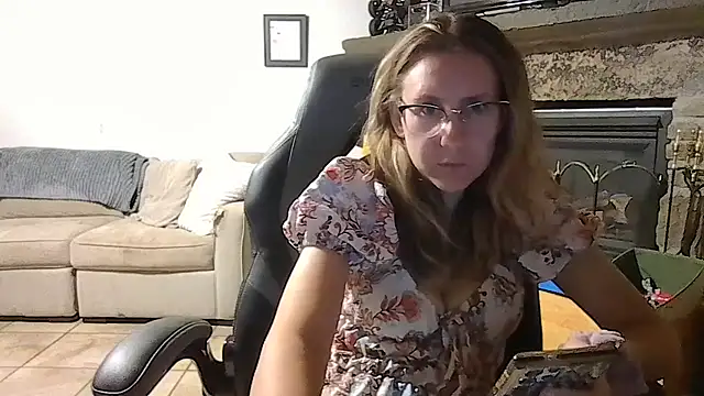 pleasureme24k online show from October 22, 2025, 2:44 am