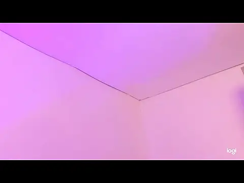 Snapshot of Niaa222 chatting on November 29, 2025, 10:32 pm Niaa222 online show from November 29, 2025, 10:32 pm