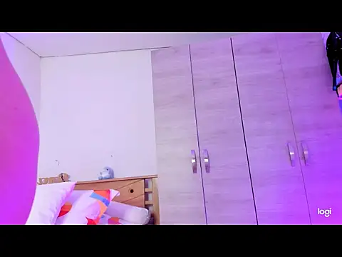 Snapshot of Niaa222 chatting on October 16, 2025, 1:25 am Niaa222 online show from October 16, 2025, 1:25 am