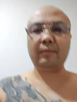 caige8888 online show from October 21, 2025, 12:37 pm