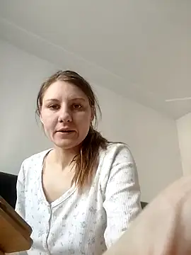 SandyCassie online show from March 24, 2026, 7:30 am