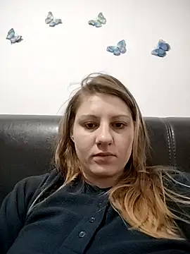 Snapshot of SandyCassie chatting on November 11, 2025, 5:13 am SandyCassie online show from November 11, 2025, 5:13 am