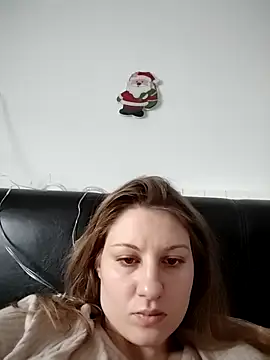 Snapshot of SandyCassie chatting on November 26, 2025, 6:35 am SandyCassie online show from November 26, 2025, 6:35 am