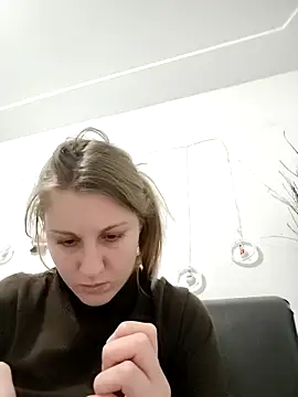 Snapshot of SandyCassie chatting on November 26, 2025, 6:52 pm SandyCassie online show from November 26, 2025, 6:52 pm