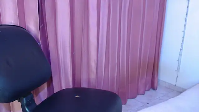 antonella rosecs online show from February 5, 2026, 4:30 am