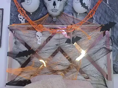 antonella rosecs online show from October 29, 2025, 4:55 am