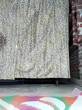 Rajni chauhan online show from April 9, 2026, 4:02 pm