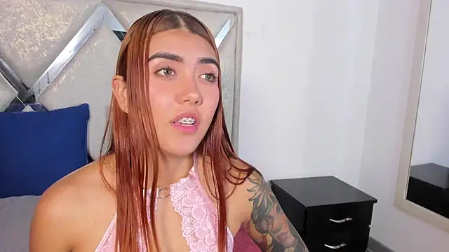 Snapshot of Jessicatorres7 chatting on October 25, 2025, 4:55 am Jessicatorres7 online show from October 25, 2025, 4:55 am