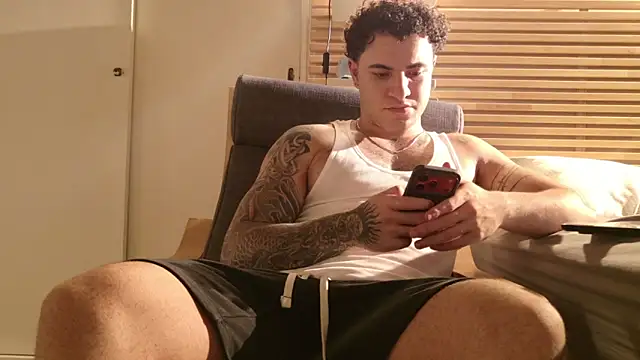 KevinWolf777 online show from March 19, 2026, 3:17 am