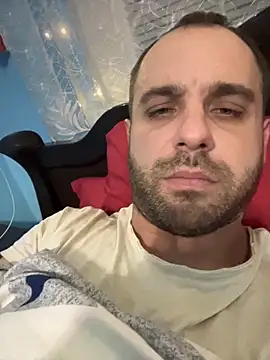 AndyLynn online show from November 4, 2025, 6:22 pm