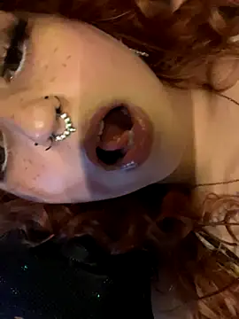 haleyqueen9528 online show from November 6, 2025, 9:57 am