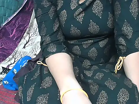 Snapshot of diksha--s chatting on December 20, 2025, 10:01 pm diksha--s online show from December 20, 2025, 10:01 pm